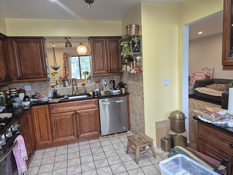 21 Park St #4 — Photo 13