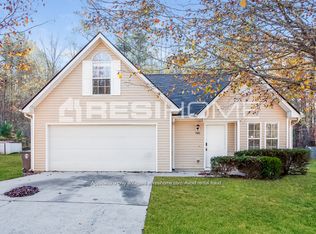7913 Lake Stone Cir, Douglasville, GA 30134