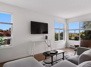 4259 Woodland Park Ave N APT 3, Seattle, WA 98103