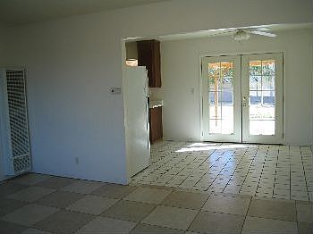 2nd image of 1900 Calico Dr