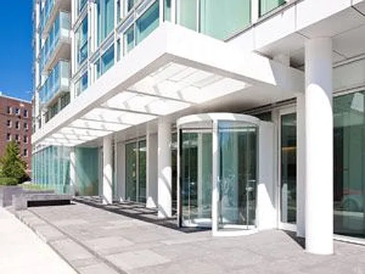 Sold by Corcoran | media 24