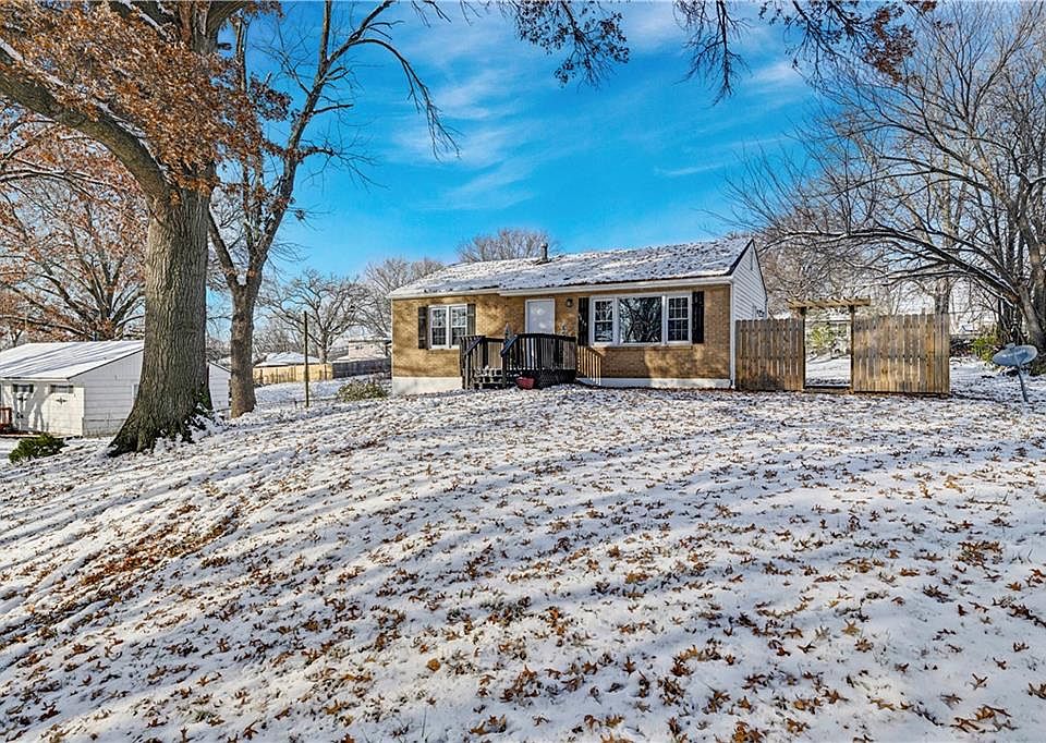 1st image of 6634 Nogard Ave