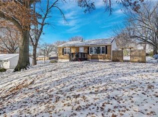 6634 Nogard Ave, Kansas City, KS 66104