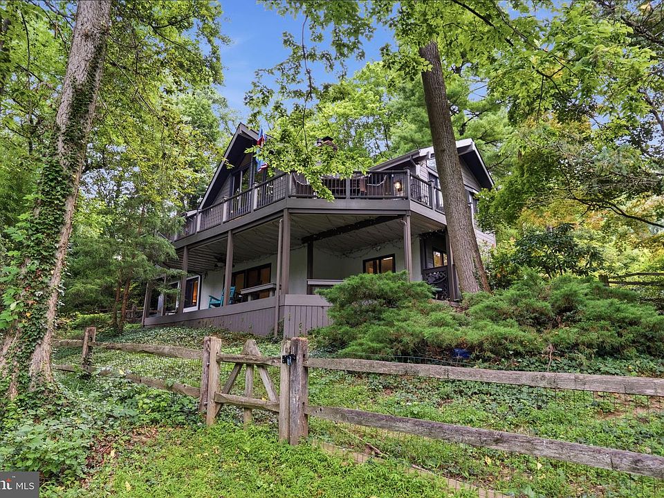1st image of 433 Homestead Rd