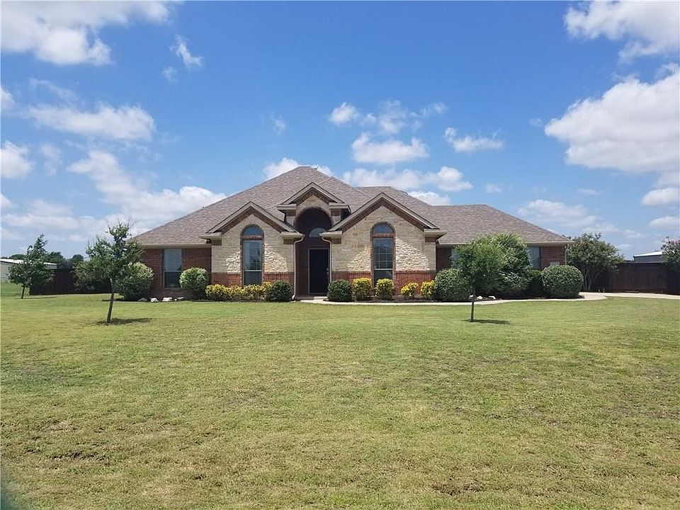 1st image of 222 McKinley Ln