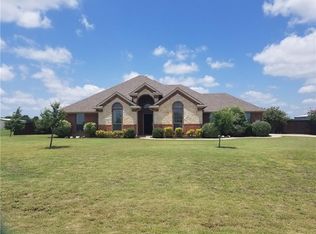 222 McKinley Ln, Royse City, TX 75189