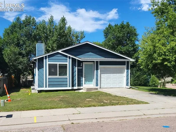 2770 Fredricksburg Dr, Colorado Springs, CO 80922