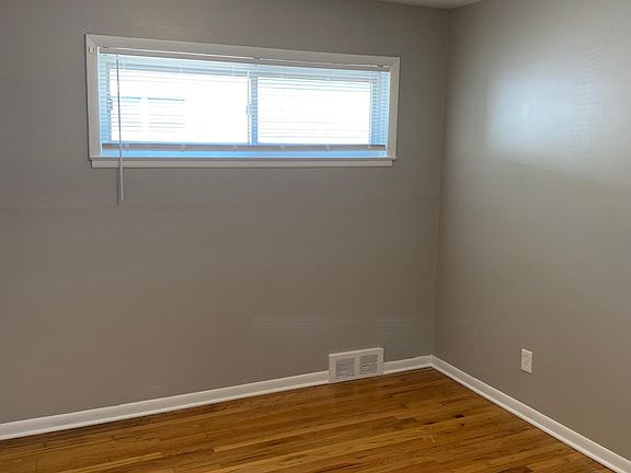 2nd image of 5416 Huron St