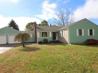 26 Ward Ave, Middletown, RI 02842