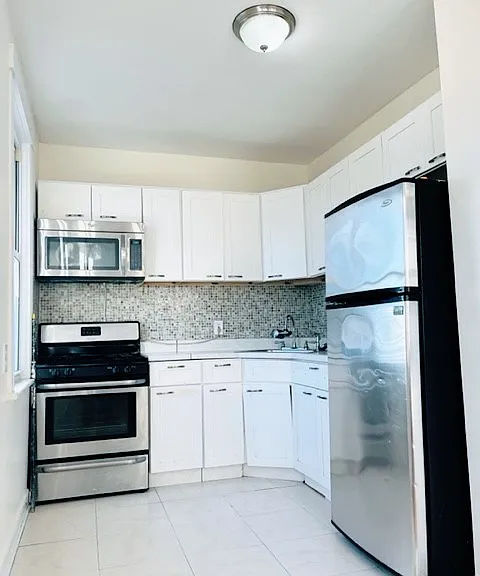 84-31 90th St #2R — Photo 3