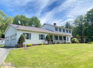 6 Stark St, Hoosick falls, NY 12090