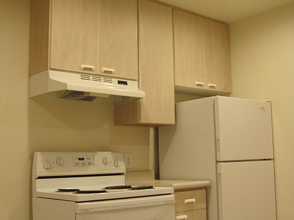 Kitchen stove area