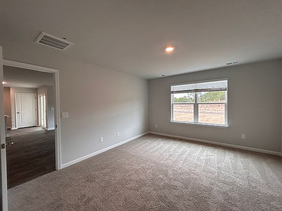 4th image of 1115 King Eider Way