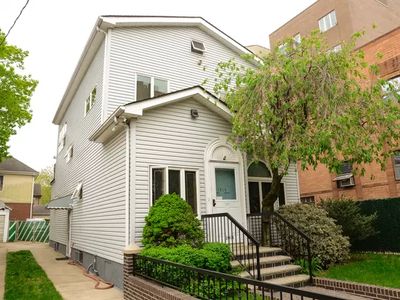 2016 Avenue R, Brooklyn, NY, 11229
