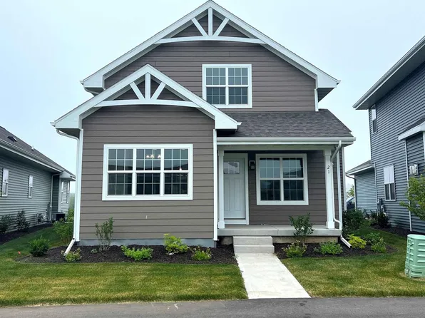 21 Windflower Way, Mount Horeb, WI 53572