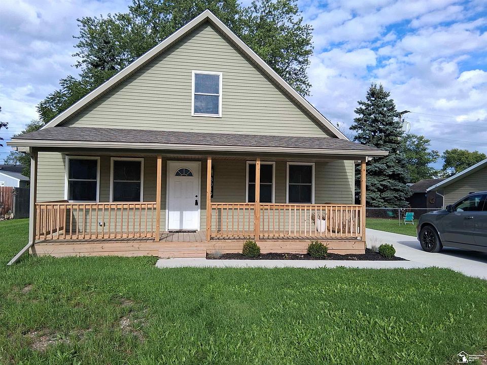 1st image of 3019 8th St