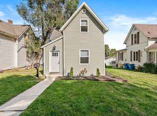 107 E Dewey St, Bremen, IN 46506