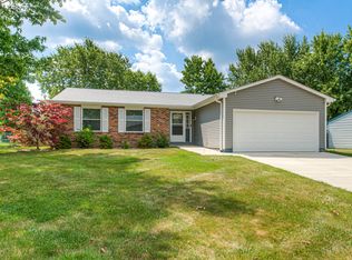 8139 Old Prairie Ct, Indianapolis, IN