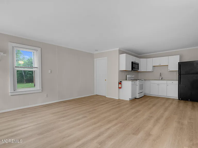 302 Schoolhouse Rd #B — Photo 7