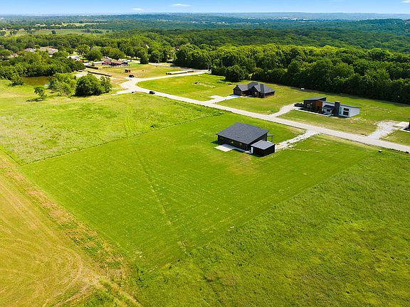 2nd image of 17461 County Road 3539
