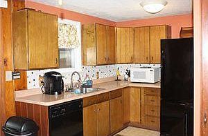 3rd image of 147 Somerville Ave