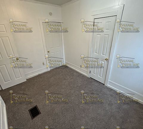 5th image of 101-103 4th St