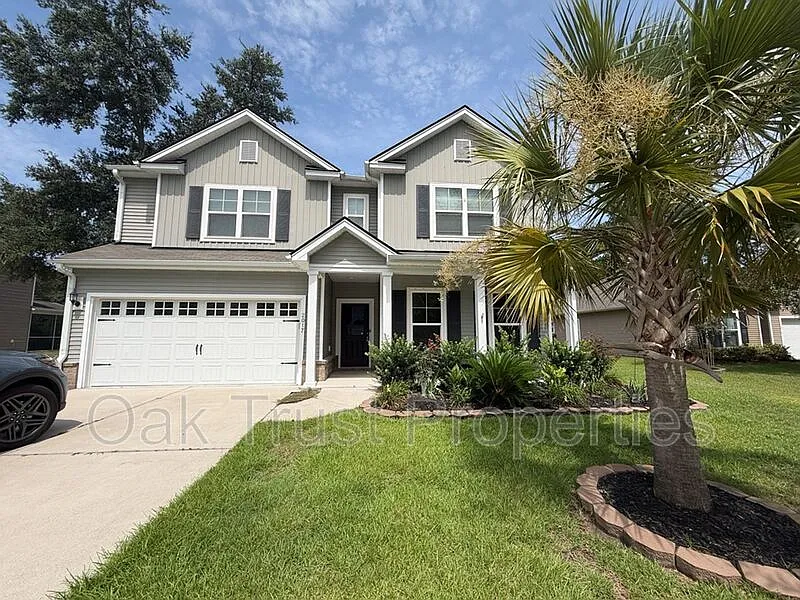 5 bed, 3.0 bath, 3136 sqft, $4,475 — Photo 1