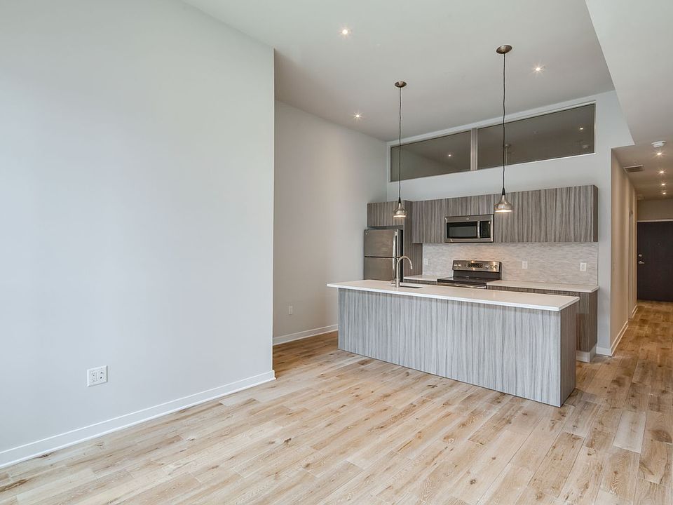 1st image of 412-426 S 13th St #413