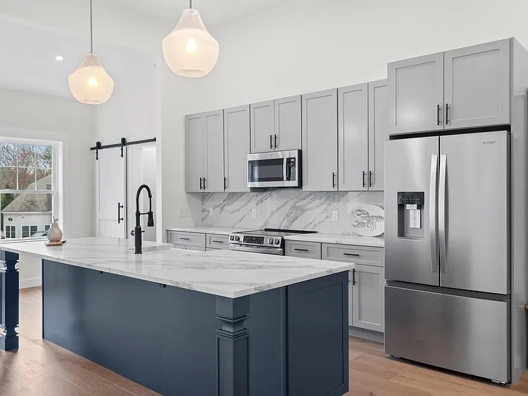 5 Village Park Dr #22 — Photo 2
