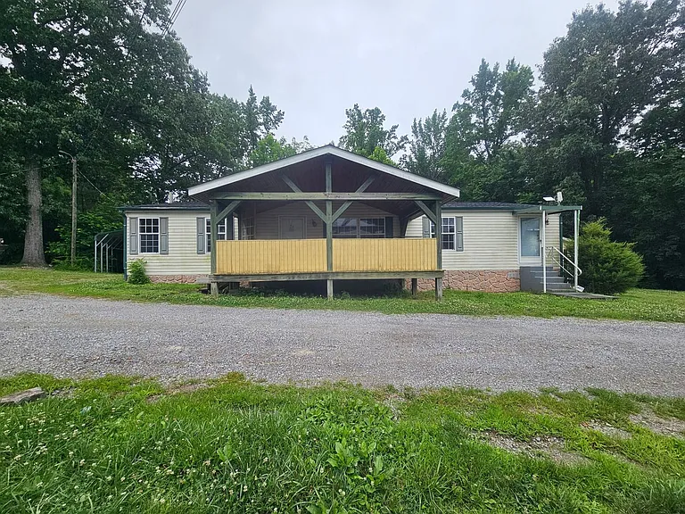 6708 US Highway 641 N — Photo 17