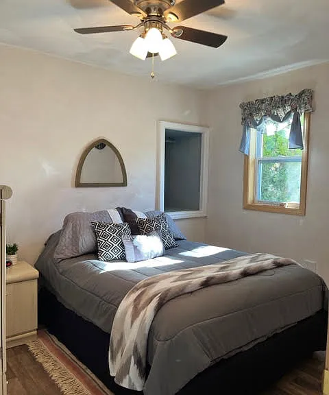 16 Donovan Dr — Photo 1