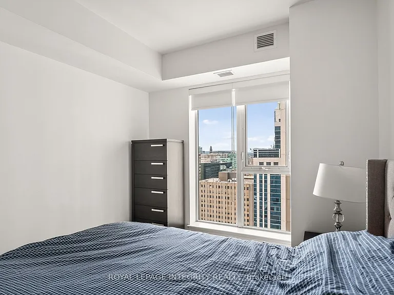 40 Nepean St #2102 — Photo 26