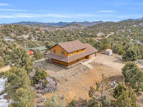 3rd image of 1525 Bonanza Rd