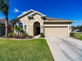 7959 Camden Woods Dr, Tampa, FL 33619