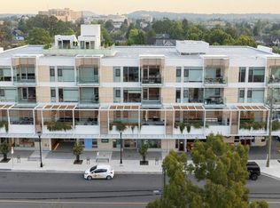 1916 Oak Bay Ave #301, Victoria, BC V8R 0B1