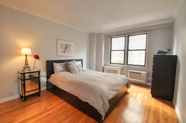 Rented by BLU Real Estate | media 12