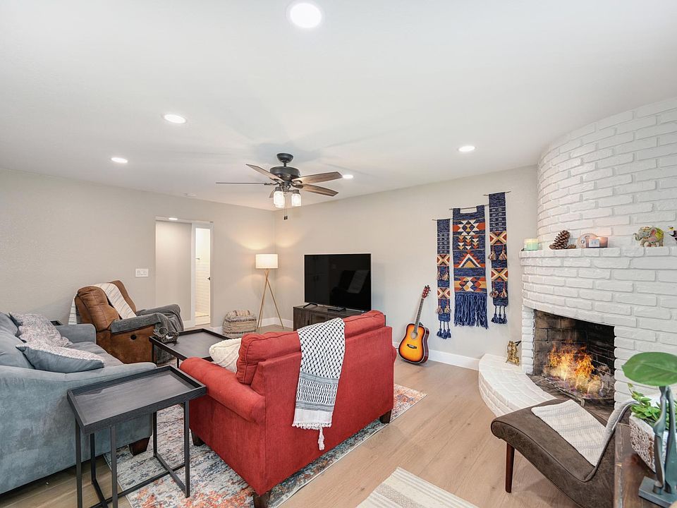 1st image of 8133 Monte Park Ave #1
