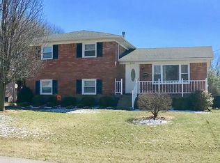 6904 Shareith Dr, Louisville, KY 40228