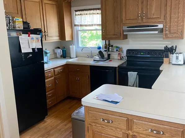 5 Sunnyside Ave, Hamden, CT 06518