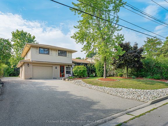 3rd image of 61 Bellevue St