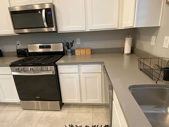 LARGE DOUBLE SINK