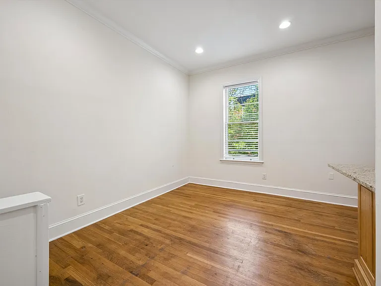 2036 Mount Vernon St #2FF — Photo 5