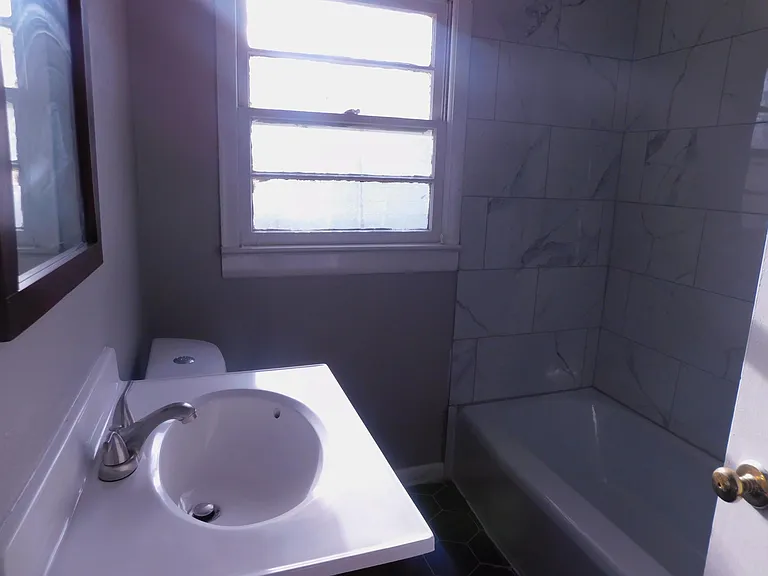3245 Murphy St — Photo 7