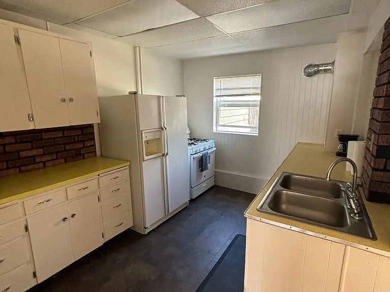 816 N Rodney St — Photo 5
