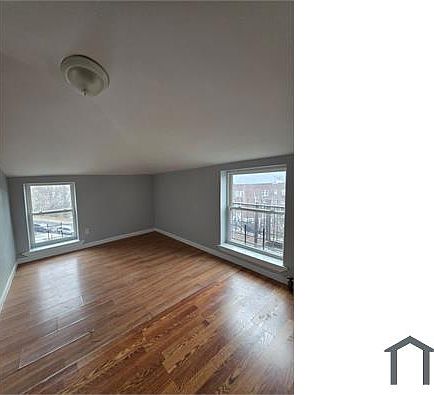 2nd image of 53 Glenwood Ave APT 4A