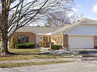 64 Dominion Dr, Zionsville, IN 46077