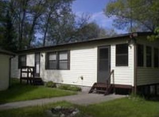 W12628 Timber Ln, Crivitz, WI 54114