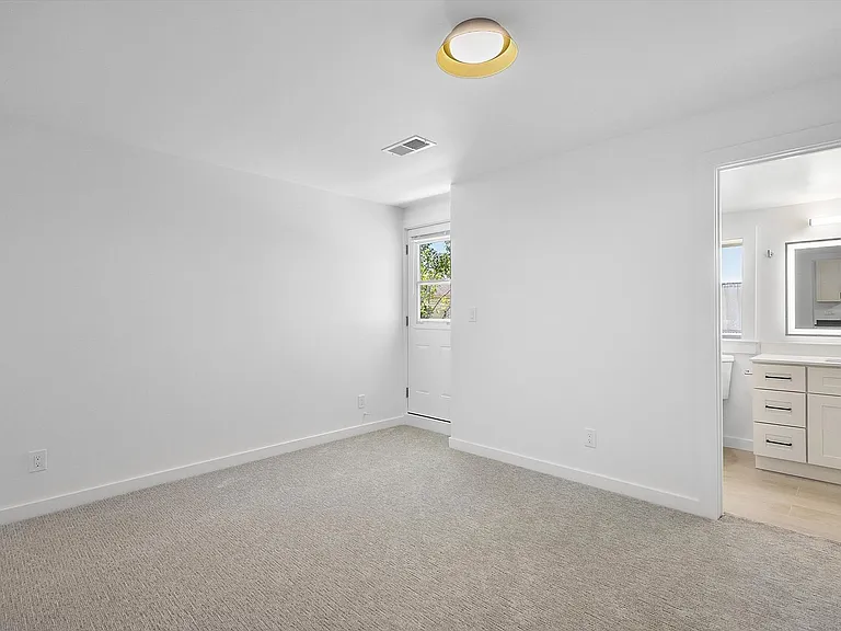 1531 Lafayette St -LU- — Photo 34