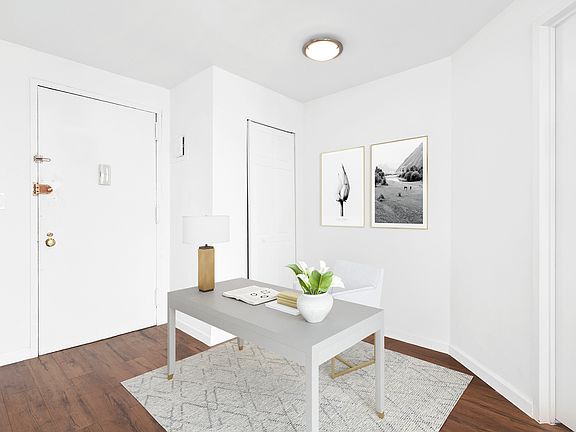 5th image of 224 1st Ave #5