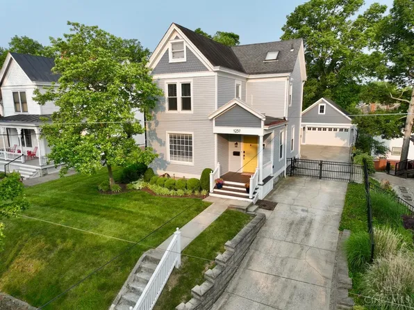 1237 Halpin Ave, Cincinnati, OH 45208
